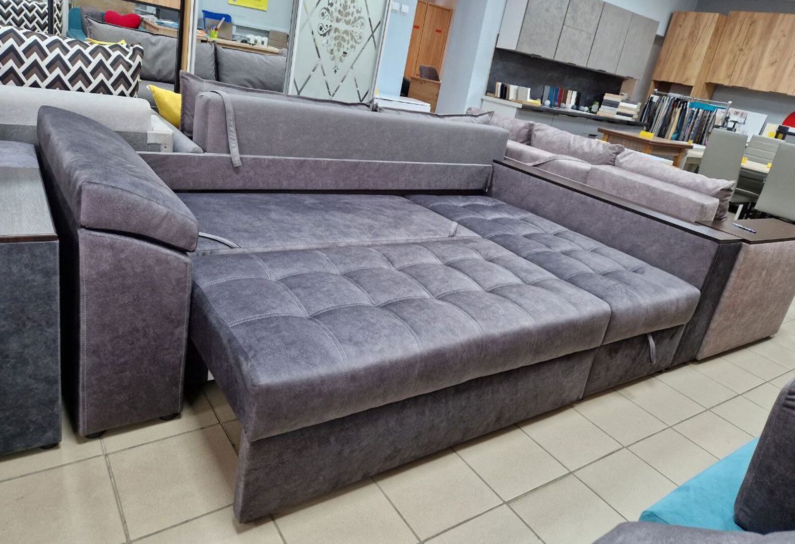 Фото 5 - М'який куточок Vika Техас ДСП венге 255x140 см Крокус 95 Exim textile кут Г (ПР)