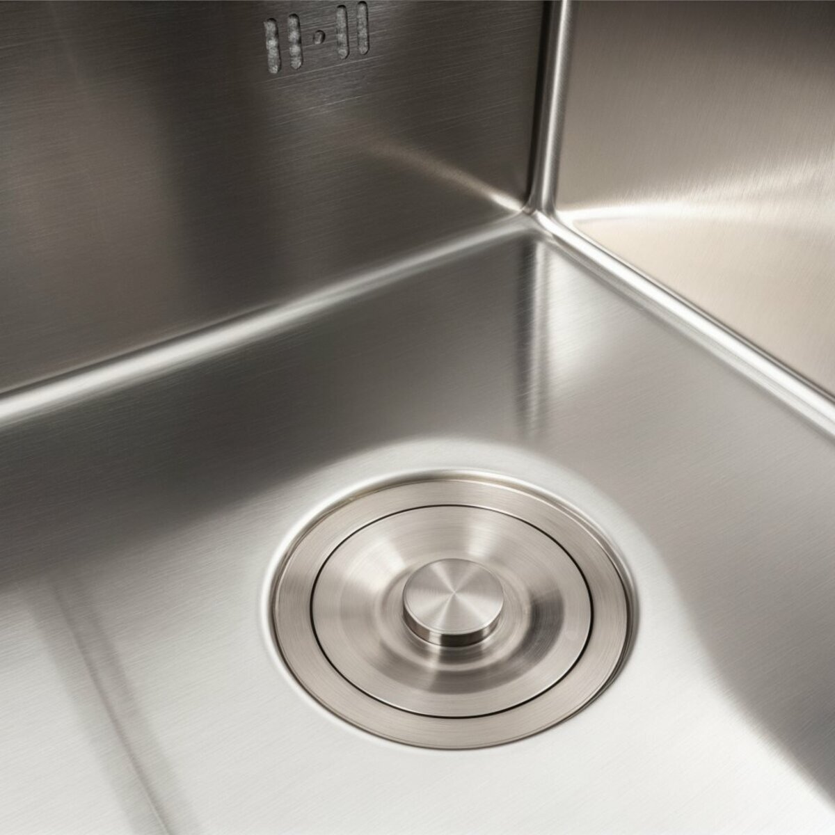 Фото 2 - Кухонна мийка CM 40*50 прихована нержавійка Platinum Handmade Платинум