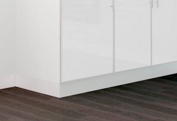 Фото Плінтус МДФ до кухонь MIRROR GLOSS MebelStar 2620 мм MebelStar