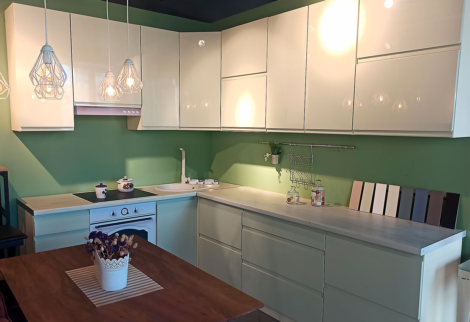 Фото 1 - Кухня Интерно Люкс / Interno Luxe 2.0х2.6 Выставочная Вип-Мастер
