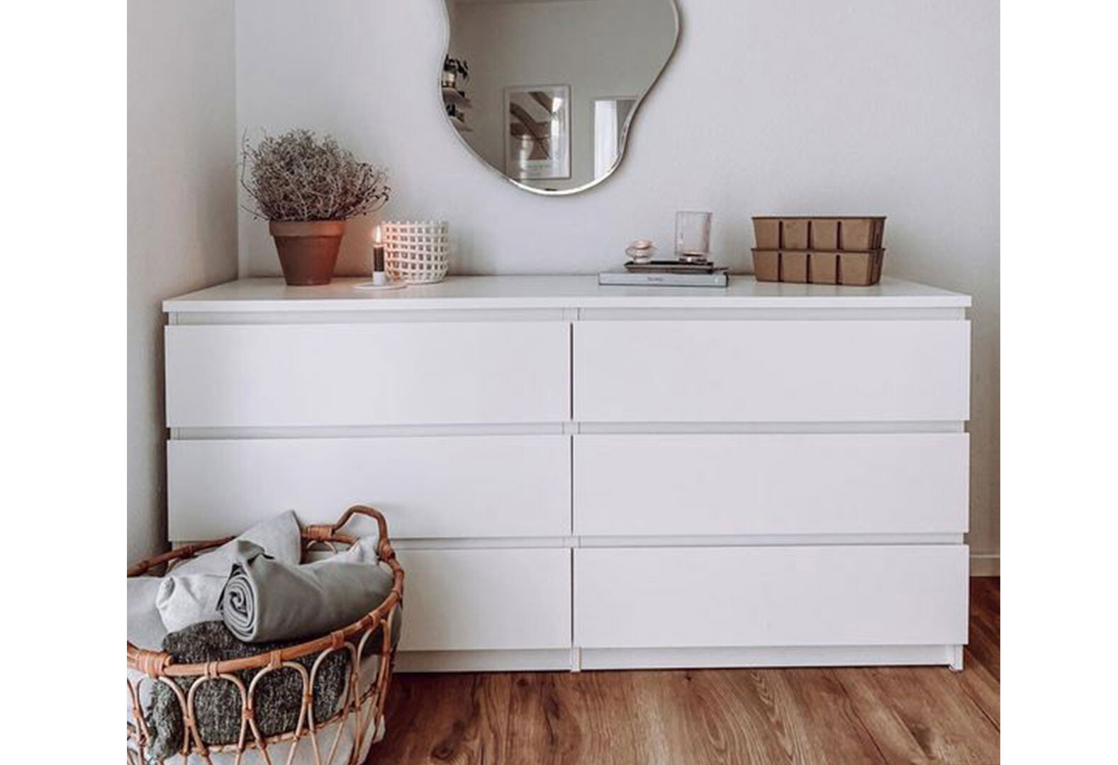 Фото 2 - Комод МироМарк Agnes / Агнес с 6 ящиками 135 см, белый
